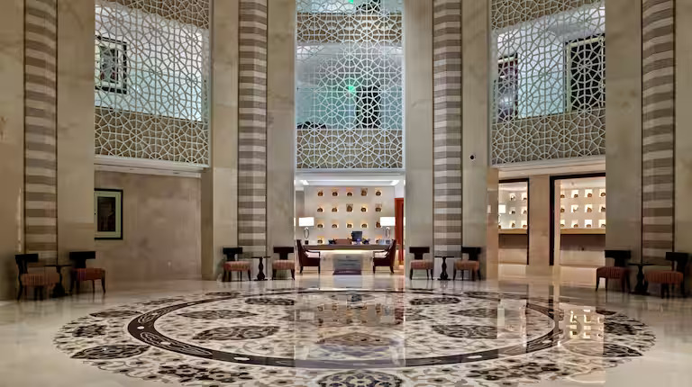 Hilton Luxor Resort & Spa